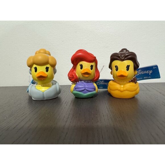 NWT Disney PRINCESS Cinderella Belle Ariel Rubber Duckies Jeep Ducks 3” Holiday - Picture 1 of 2